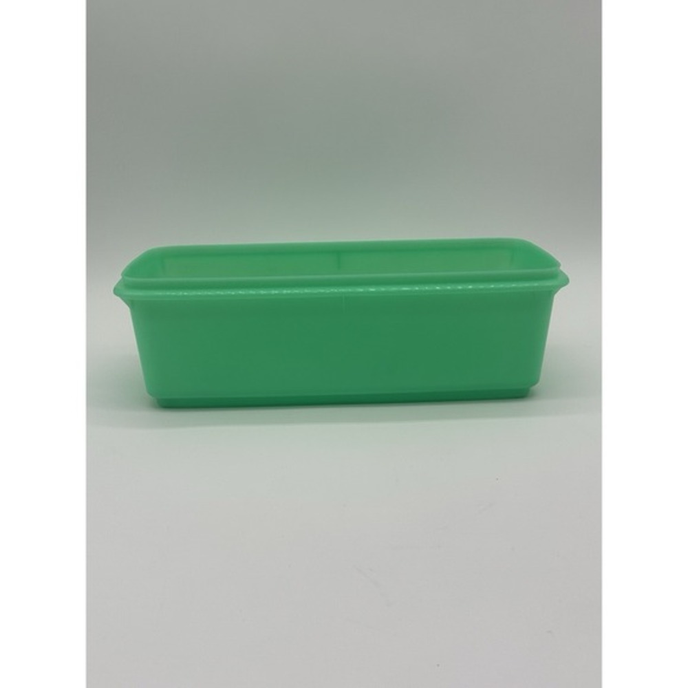 Vintage 2pc Tupperware Jadeite Green Celery Keeper Container 782 & Insert.